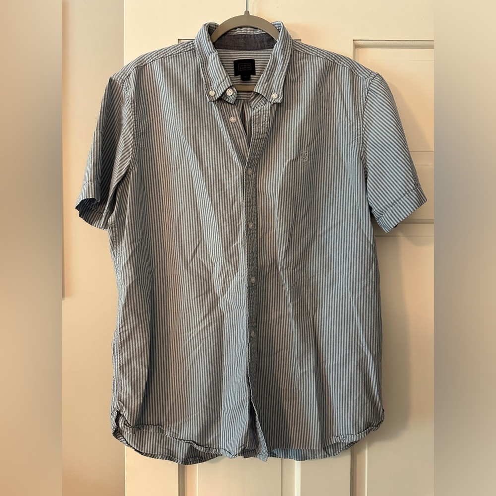 14th & Union 100% Cotton Striped Short Sleeve Button Down Shirt